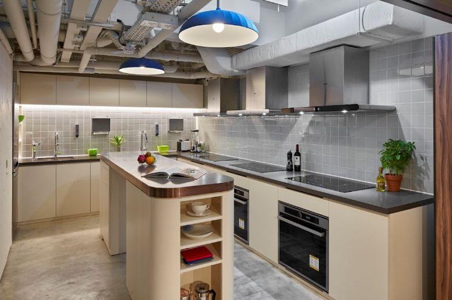 1541994417567162.jpg w4.jpg